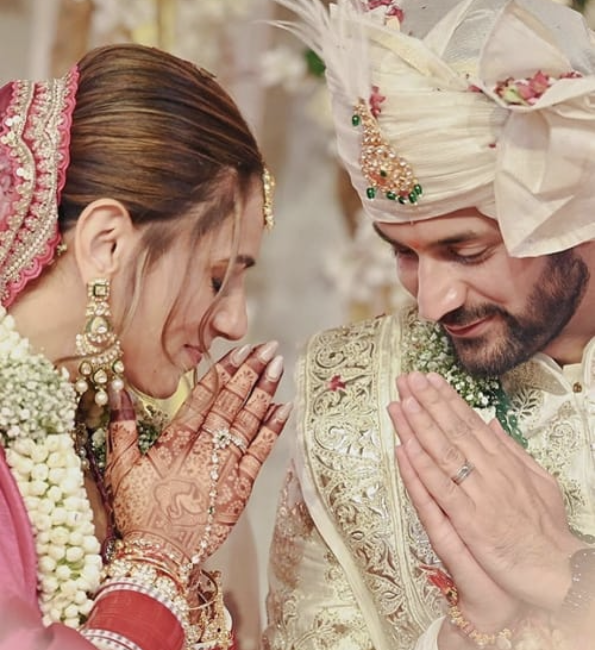 Divine Blessing Left